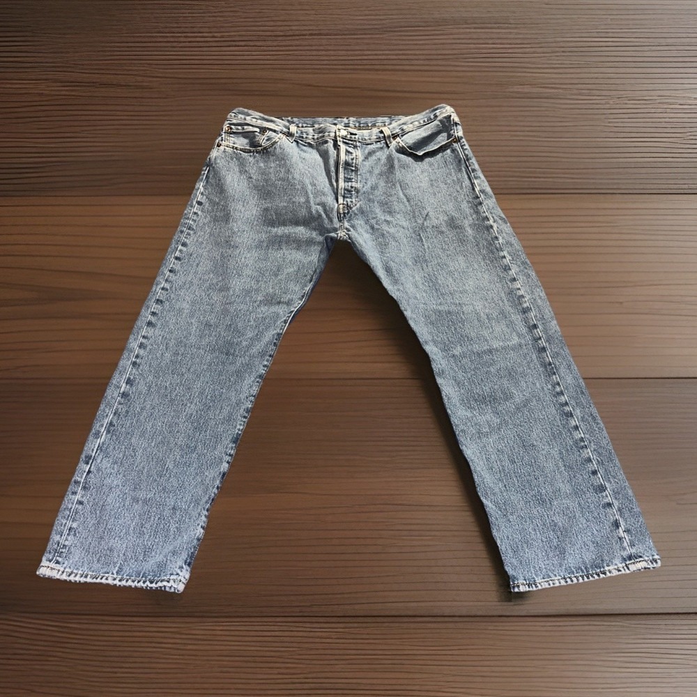 Levis 501 Jeans Mens 40x30 Blue 5 Button Fly Medium Wash Straight Cotton Y2K